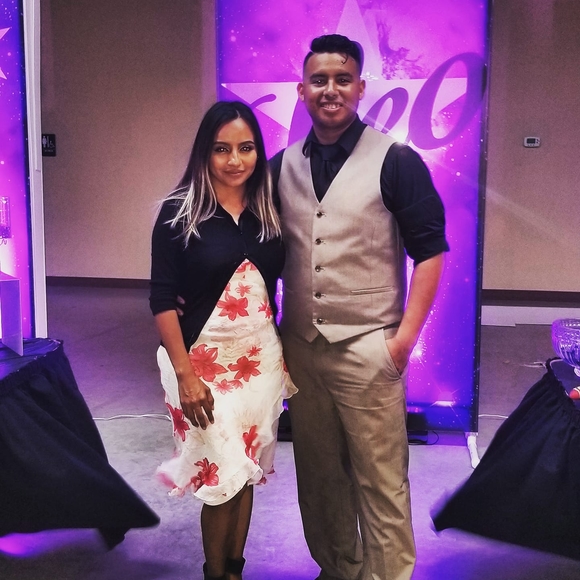 Meet your Posher, Ontiveros - Picture 1 of 1
